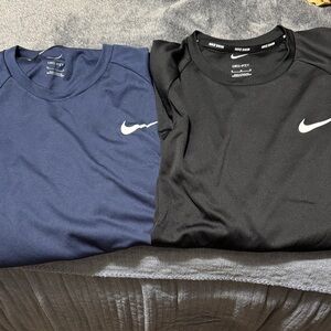 Nike Men's Short Sleeve Tees in Black and Navy